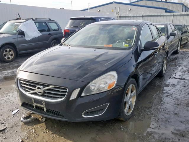 YV1612FS0D1225444 - 2013 VOLVO S60 T5 BLACK photo 2