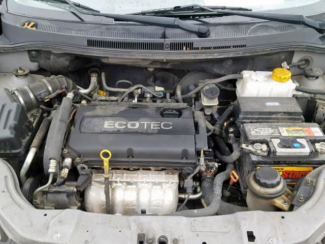 KL1TD66E59B380789 - 2009 CHEVROLET AVEO LS GRAY photo 7