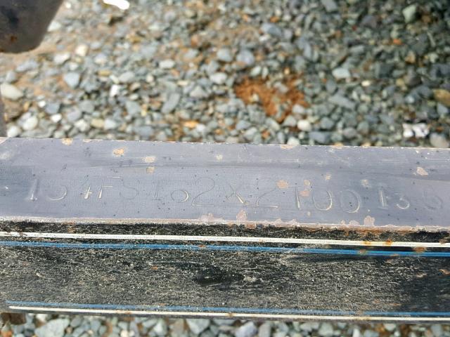 154FS162X2T001358 - 2002 UTILIMASTER TRAILER BLACK photo 10