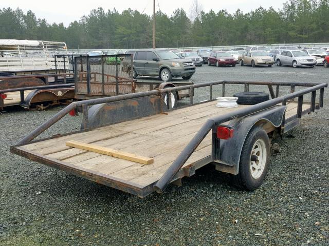 154FS162X2T001358 - 2002 UTILIMASTER TRAILER BLACK photo 4