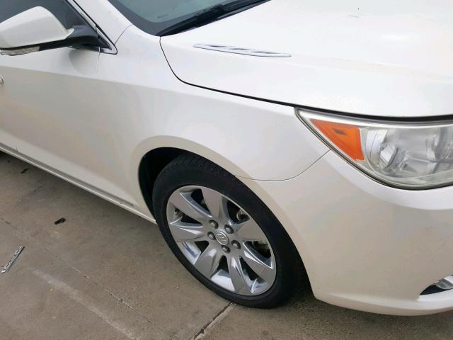 1G4GE5GD9BF349272 - 2011 BUICK LACROSSE C WHITE photo 9