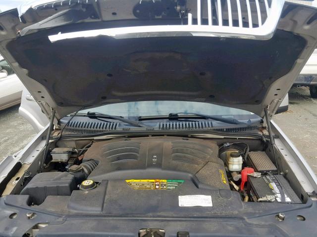 5LMEU68H65ZJ13373 - 2005 LINCOLN AVIATOR 银色 照片 7