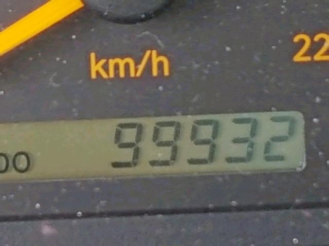 4T1BF18B5XU311098 - 1999 TOYOTA AVALON XLE GREEN photo 8