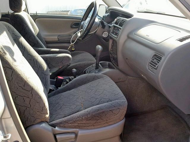 2CNBJ734246900971 - 2004 CHEVROLET TRACKER ZR SILVER photo 5