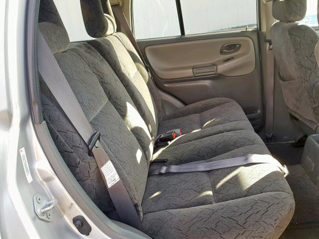 2CNBJ734246900971 - 2004 CHEVROLET TRACKER ZR SILVER photo 6