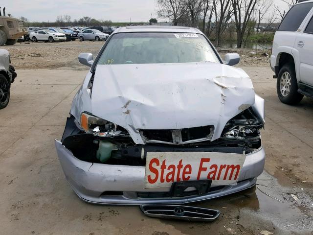 19UUA5662YA062174 - 2000 ACURA 3.2TL SILVER photo 9