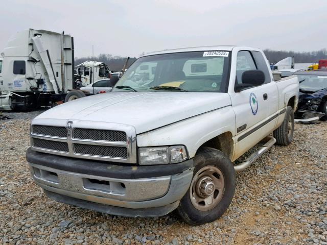 1B7KC23D9WJ146135 - 1998 DODGE RAM 2500 WHITE photo 2