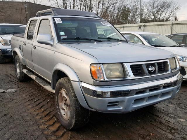 1N6ED27T6YC370642 - 2000 NISSAN FRONTIER C SILVER photo 1