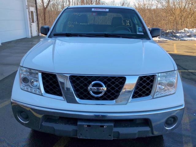 1N6AD09W58C429674 - 2008 NISSAN FRONTIER C WHITE photo 6