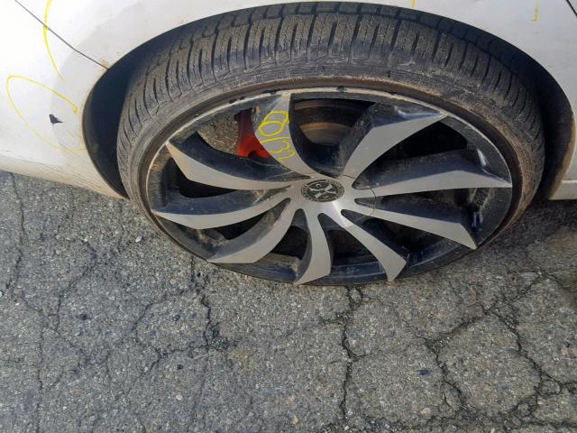 1G1ZC5E06CF356015 - 2012 CHEVROLET MALIBU 1LT 白色 照片 9