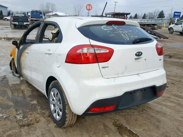 KNADM5A31C6027444 - 2012 KIA RIO LX WHITE photo 3