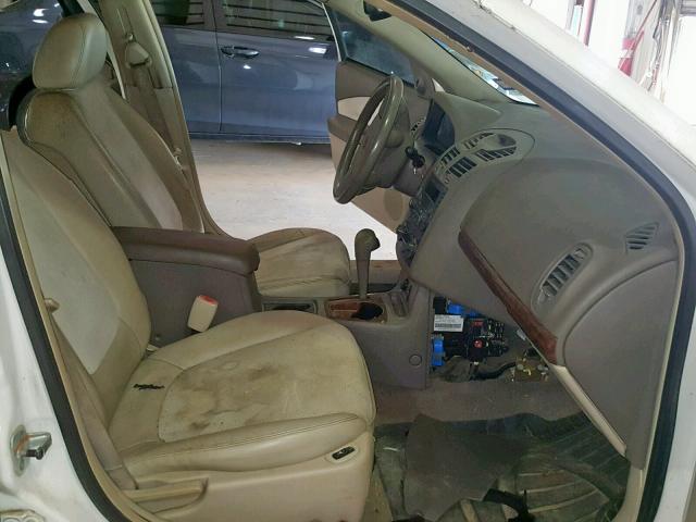 1G1ZU648X5F107147 - 2005 CHEVROLET MALIBU MAX 白色 照片 5