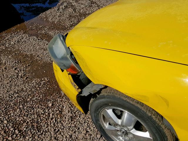 1G1JF12F147216956 - 2004 CHEVROLET CAVALIER L YELLOW photo 9