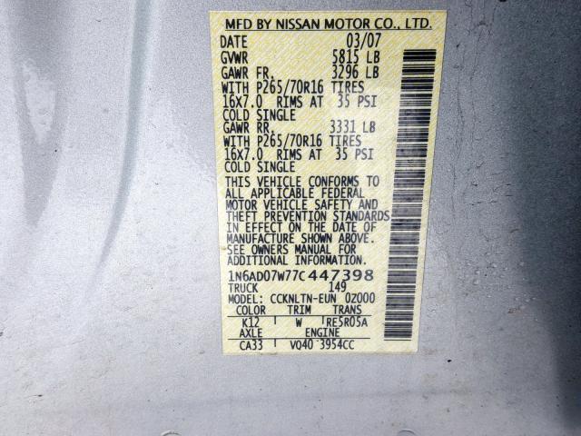 1N6AD07W77C447398 - 2007 NISSAN FRONTIER C SILVER photo 10