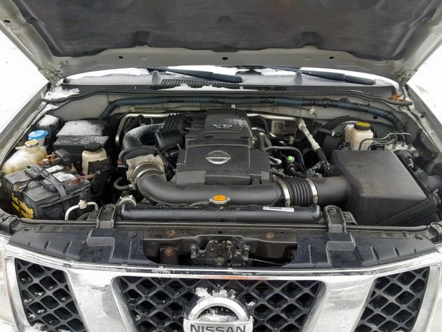 1N6AD07W77C447398 - 2007 NISSAN FRONTIER C SILVER photo 7