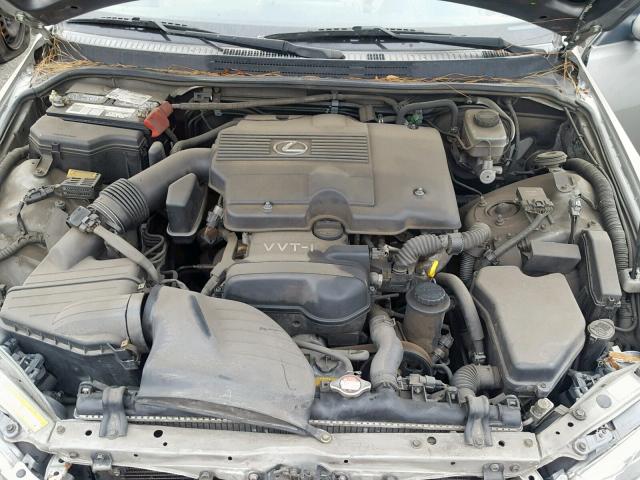 JTHBD192340082026 - 2004 LEXUS IS 300 GRAY photo 7