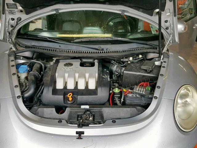 3VWRR31C36M403304 - 2006 VOLKSWAGEN NEW BEETLE Gümüş foto 7