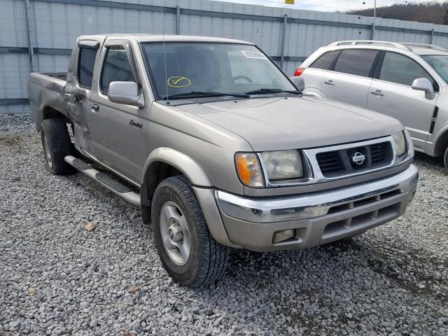 1N6ED27T8YC316551 - 2000 NISSAN FRONTIER C SILVER photo 1