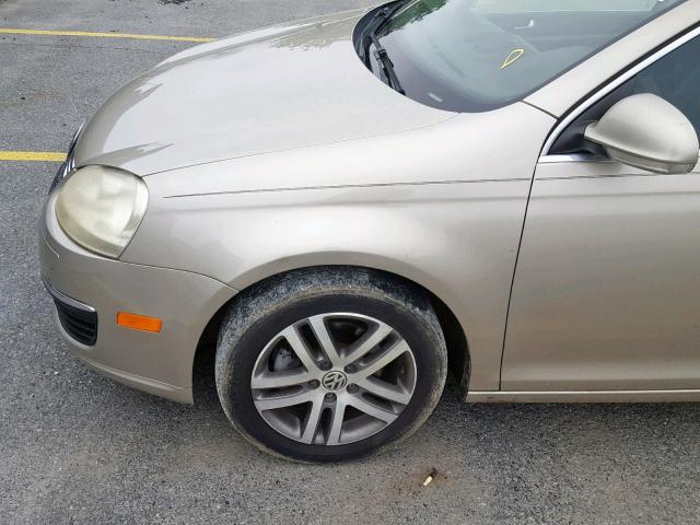 3VWSF71K16M727571 - 2006 VOLKSWAGEN JETTA 2.5 BEIGE photo 9