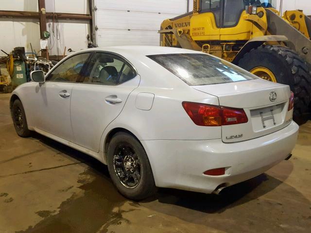 JTHCK262262000699 - 2006 LEXUS IS 250 WHITE photo 3