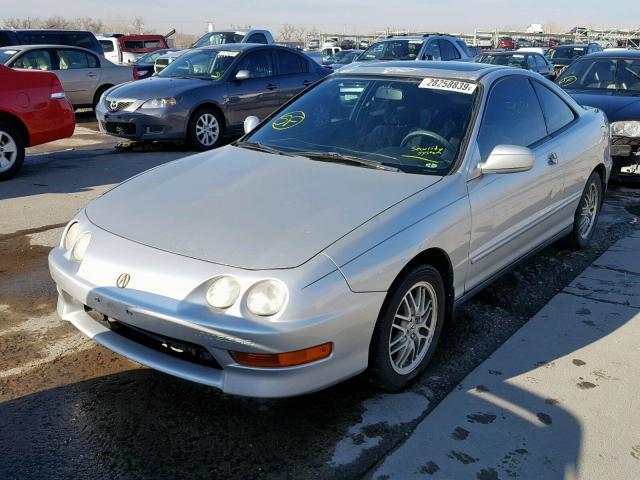 JH4DC4452YS014647 - 2000 ACURA INTEGRA LS SILVER photo 2