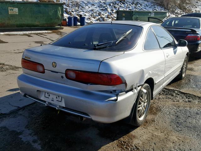 JH4DC4452YS014647 - 2000 ACURA INTEGRA LS SILVER photo 4