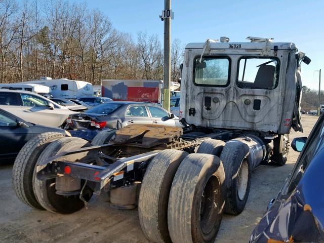 1FUJGEDV3CLBT2199 - 2012 FREIGHTLINER CASCADIA 1 WHITE photo 4