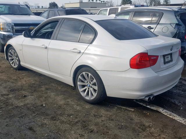 WBAPH5G56BNM80568 - 2011 BMW 328 I SULE WHITE photo 3