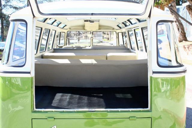 000000000BH272698 - 1972 VOLKSWAGEN BUS GREEN photo 8