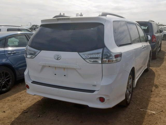 5TDXZ3DC5JS954073 - 2018 TOYOTA SIENNA SE WHITE photo 4