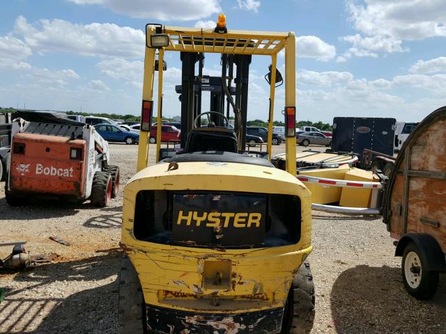 000000K005V05946A - 2003 HYST FORKLIFT YELLOW photo 6