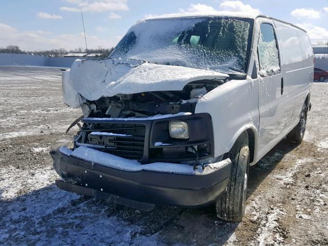 1GTZ7GFF0G1265674 - 2016 GMC SAVANA G35 WHITE photo 2