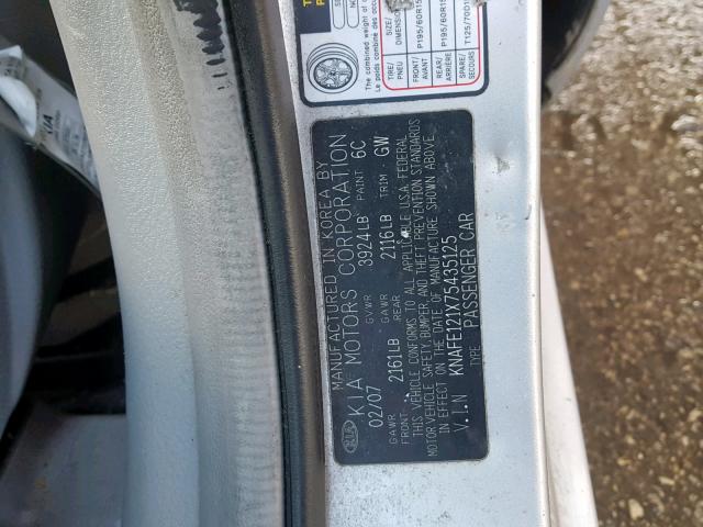 KNAFE121X75435125 - 2007 KIA SPECTRA EX SILVER photo 10