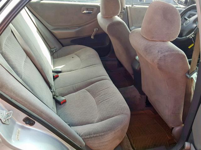 1HGCF86631A069154 - 2001 HONDA ACCORD VAL SILVER photo 6