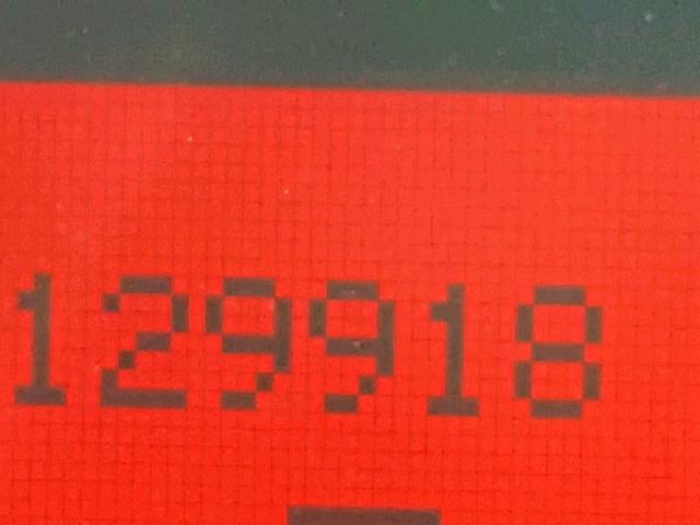 2G2WP552781104907 - 2008 PONTIAC GRAND PRIX GRAY photo 8