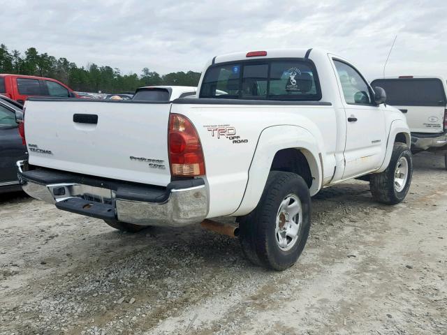 5TENX62N66Z300521 - 2006 TOYOTA TACOMA PRE WHITE photo 4