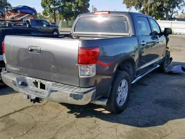 5TFEM5F18DX060998 - 2013 TOYOTA TUNDRA CRE CHARCOAL photo 4