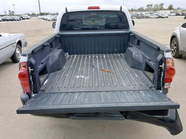 5TENX22N95Z058766 - 2005 TOYOTA TACOMA SILVER photo 6