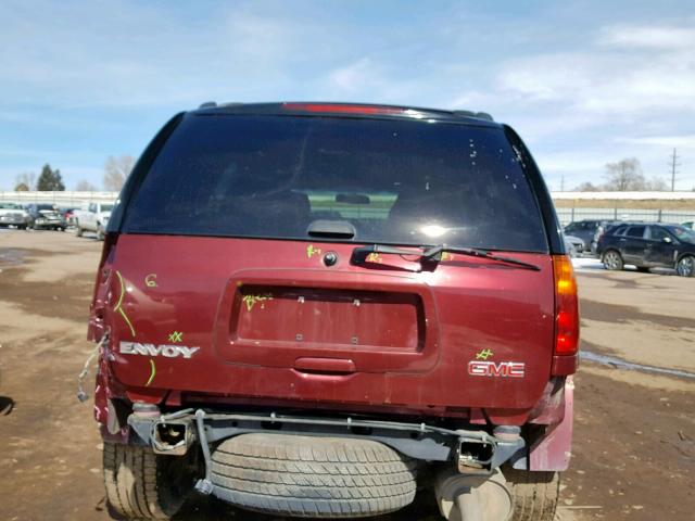 1GKDT13S642410649 - 2004 GMC ENVOY RED photo 9