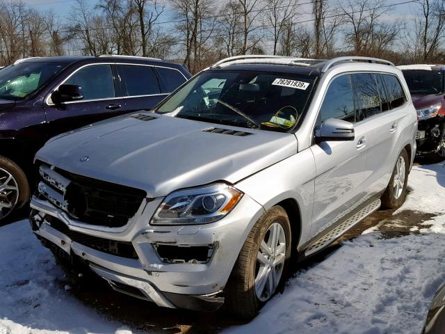 4JGDF2EE9EA383188 - 2014 MERCEDES-BENZ GL 350 BLU SILVER photo 2