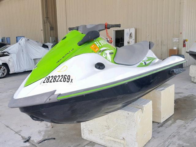 YAMA2405C616 - 2016 YAMAHA WAVERUNNER GREEN photo 2