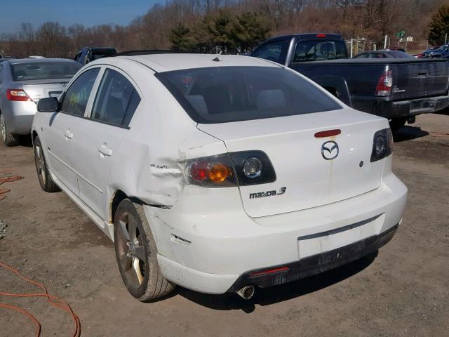 JM1BK323851224467 - 2005 MAZDA 3 S WHITE photo 3