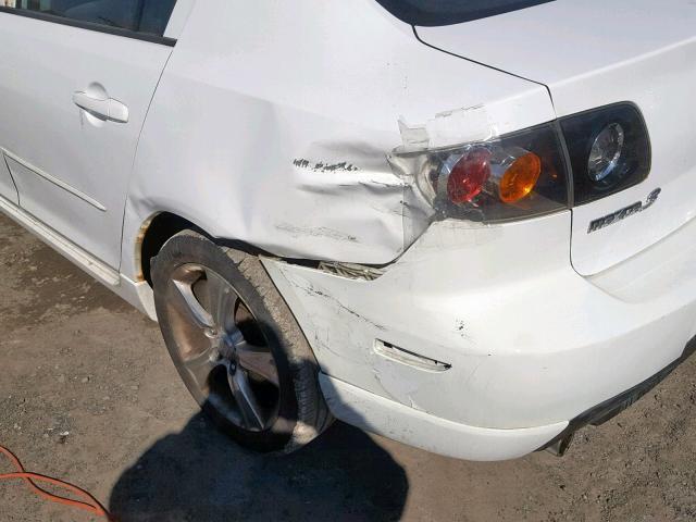 JM1BK323851224467 - 2005 MAZDA 3 S WHITE photo 9