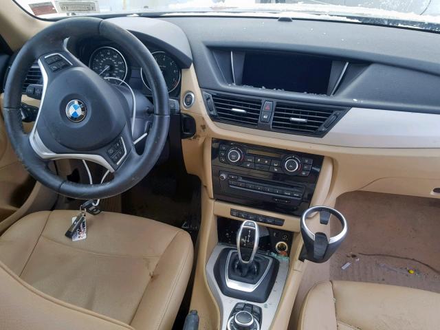WBAVL1C5XFVY28981 - 2015 BMW X1 XDRIVE2 GRAY photo 9