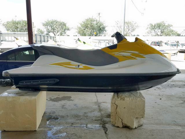 YAMA1143C515 - 2015 YAMAHA WAVERUNNER YELLOW photo 9