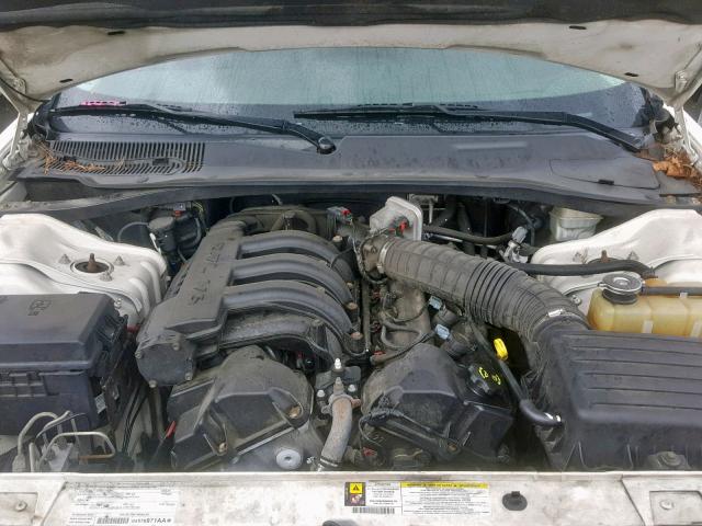 2D4FV47T48H130232 - 2008 DODGE MAGNUM WHITE photo 7