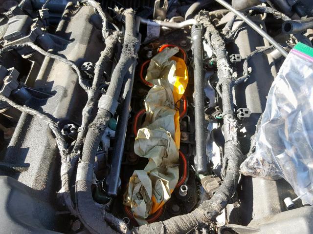 2B3HD46R62H118333 - 2002 DODGE INTREPID S 白色 照片 9