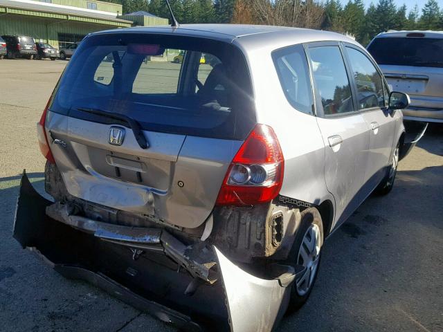 JHMGD38498S039440 - 2008 HONDA FIT SILVER photo 4