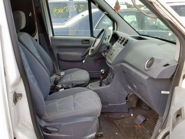 NM0LS6AN3AT017313 - 2010 FORD TRANSIT CO WHITE photo 5