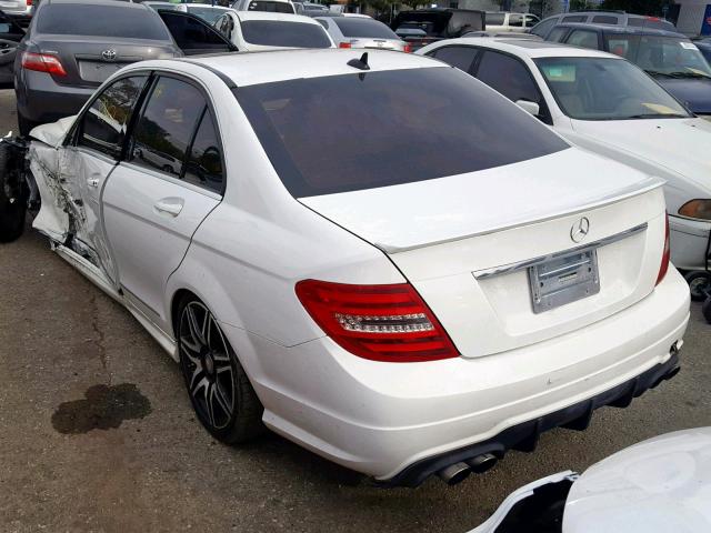 WDDGF4HB1DR264698 - 2013 MERCEDES-BENZ C 250 WHITE photo 3